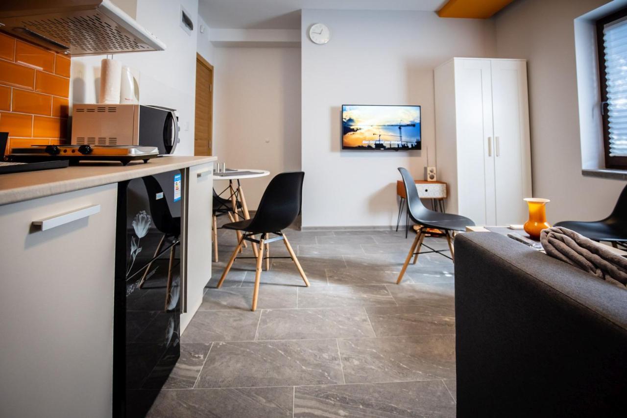 Apartamento Gray Brick Subotica Exterior foto
