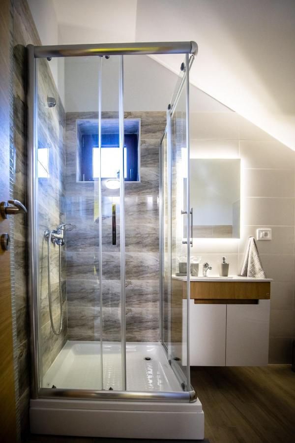Apartamento Gray Brick Subotica Exterior foto