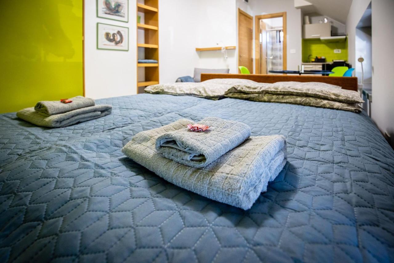Apartamento Gray Brick Subotica Exterior foto