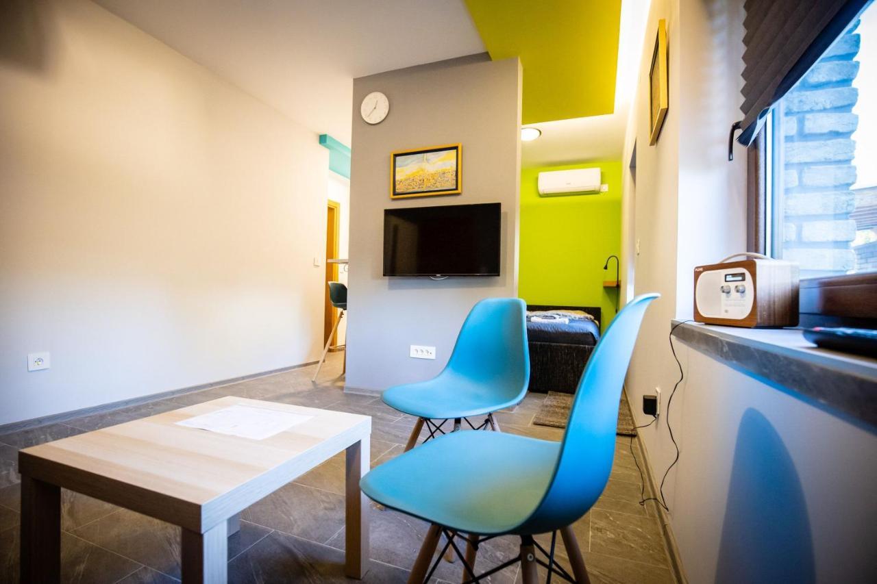 Apartamento Gray Brick Subotica Exterior foto