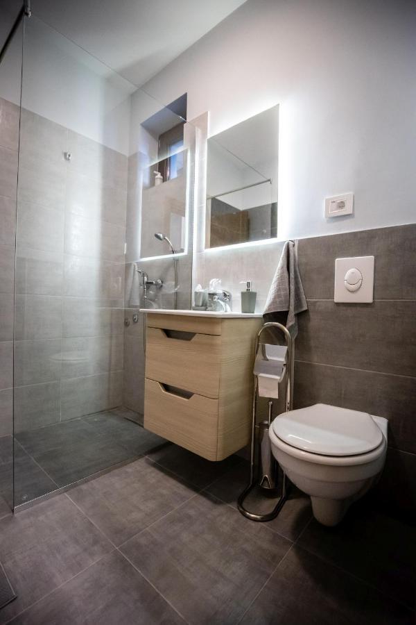 Apartamento Gray Brick Subotica Exterior foto
