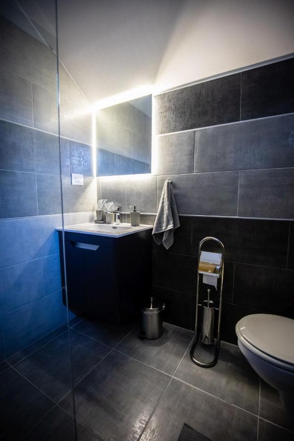 Apartamento Gray Brick Subotica Exterior foto