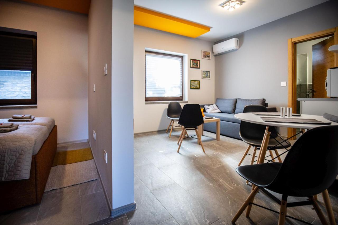Apartamento Gray Brick Subotica Exterior foto