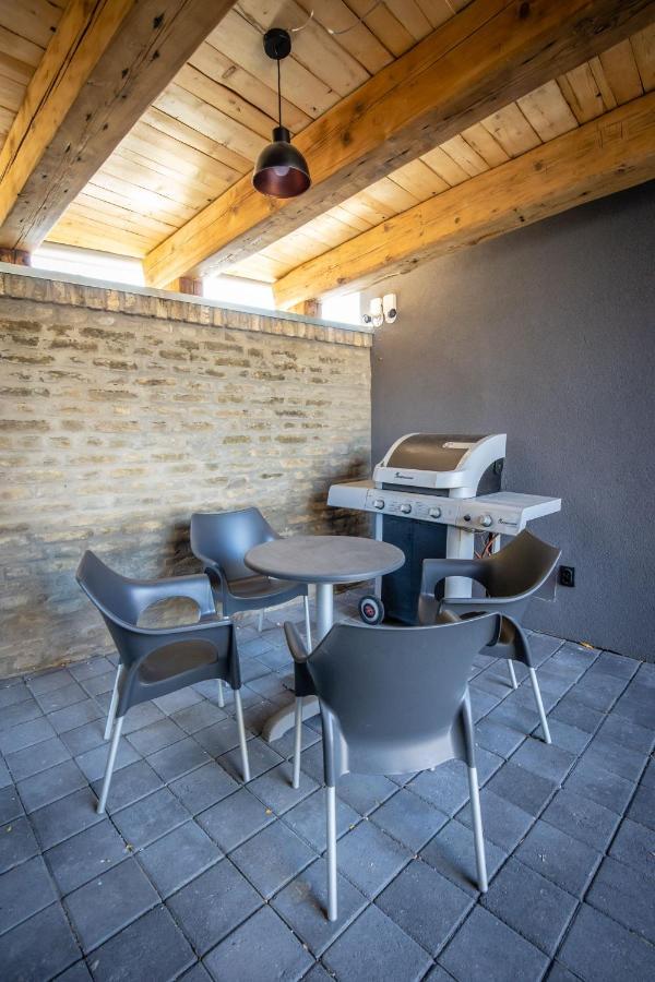 Apartamento Gray Brick Subotica Exterior foto